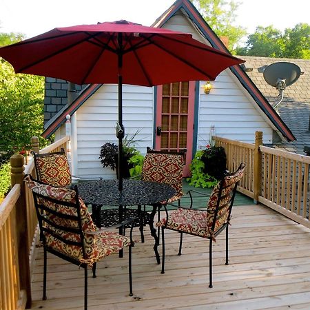 The Manor Bed And Breakfast Norman Exterior photo